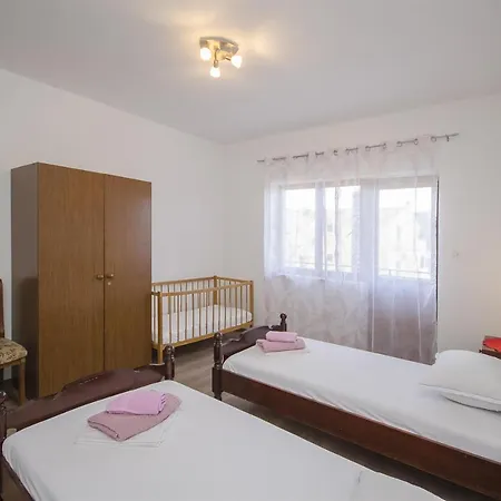 Peran Apartmán *